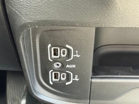 New 2026 RAM 3500 Tradesman AWD/4WD image 23