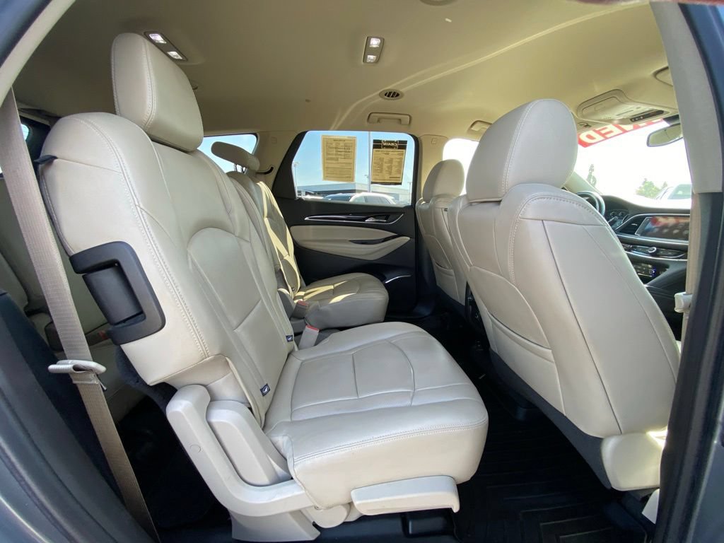 Used 2018 Buick Enclave Essence FWD image 29
