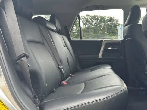 Used 2018 Toyota 4Runner Limited AWD/4WD image 22