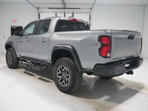 Used 2023 Chevrolet Colorado ZR2 w/ ZR2 Convenience Package III image 7