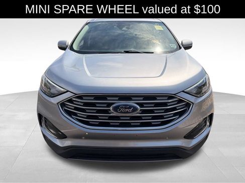 Used 2022 Ford Edge Titanium AWD/4WD image 2