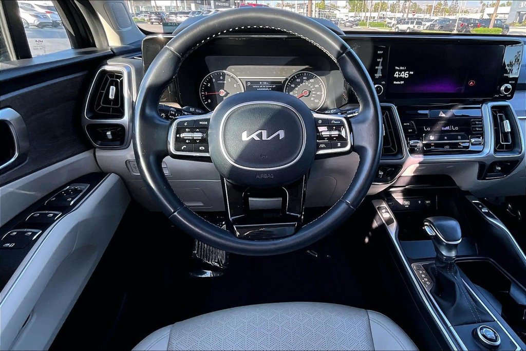 Used 2023 Kia Sorento EX FWD image 8