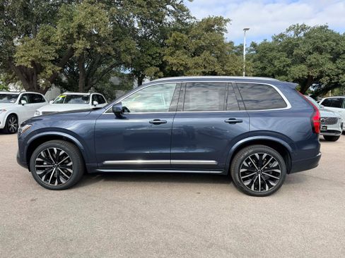 Used 2026 Volvo XC90 B6 Plus w/ Protection Package Premier AWD/4WD image 3