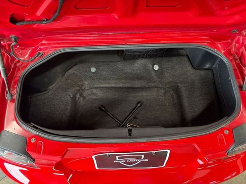 Used 2006 MAZDA MX-5 Miata Grand Touring RWD image 57