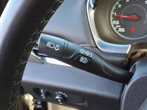 Certified 2023 Chevrolet Traverse LT image 18