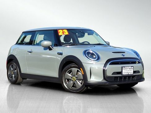 Used 2023 MINI Cooper SE FWD image 1