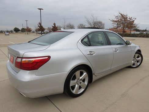 Used 2011 Lexus LS 460 image 6