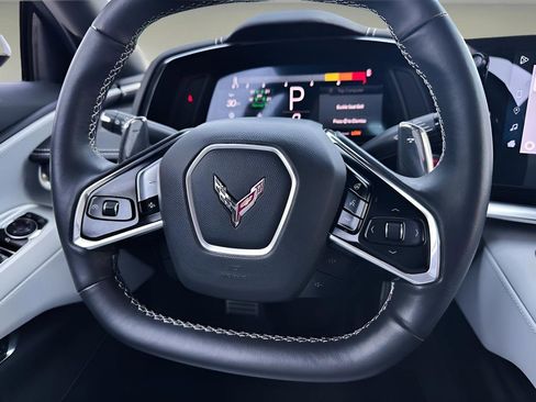 Used 2024 Chevrolet Corvette Stingray Preferred Cpe w/ Z51 Performance Package RWD image 16