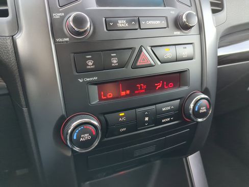 Used 2012 Kia Sorento EX image 20