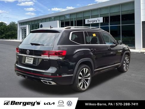 Certified 2023 Volkswagen Atlas SEL Premium AWD/4WD image 6