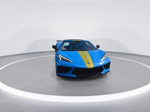 Used 2023 Chevrolet Corvette Stingray Premium Cpe w/ Z51 Performance Package image 3