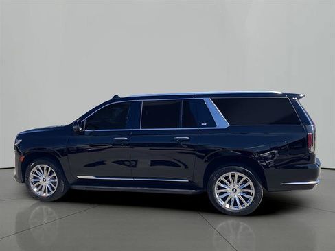 Used 2023 Cadillac Escalade ESV Premium Luxury AWD/4WD image 2