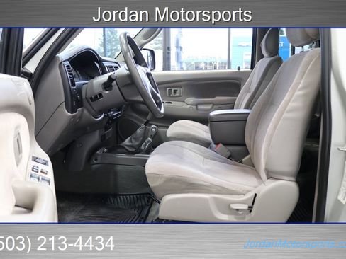 Used 2002 Toyota Tacoma 4x4 Xtracab V6 image 70
