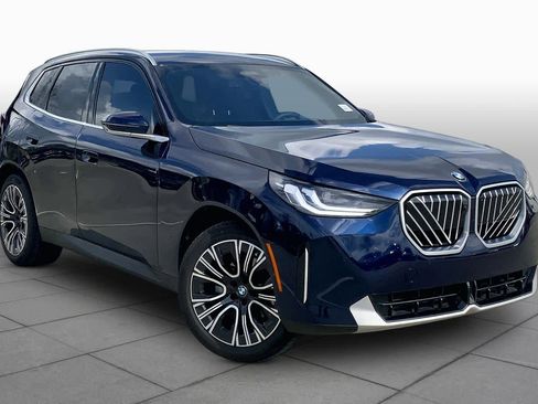 Used 2026 BMW X3 xDrive30 w/ Premium Package image 4