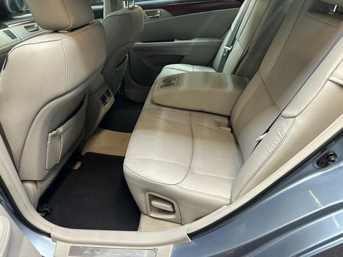 Used 2011 Toyota Avalon FWD image 24