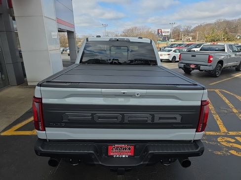 Used 2024 Ford F150 Raptor image 6