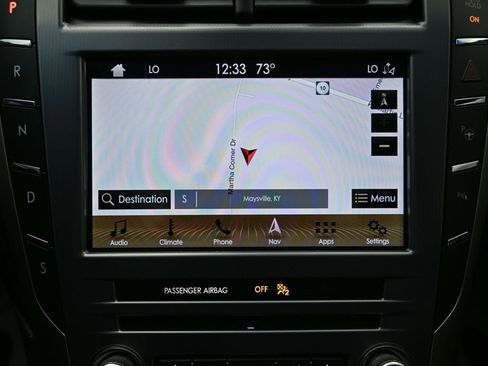Used 2019 Lincoln MKZ Reserve FWD image 19