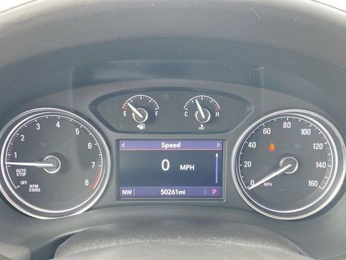 Used 2023 Buick Enclave Essence w/ Experience Buick Package AWD/4WD image 11