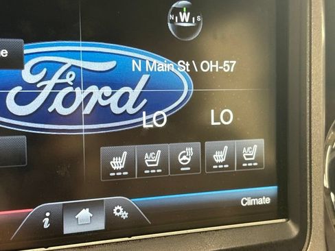 Used 2013 Ford F250 Platinum w/ Platinum Pkg AWD/4WD image 22