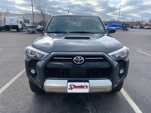 Used 2024 Toyota 4Runner TRD Off-Road image 8