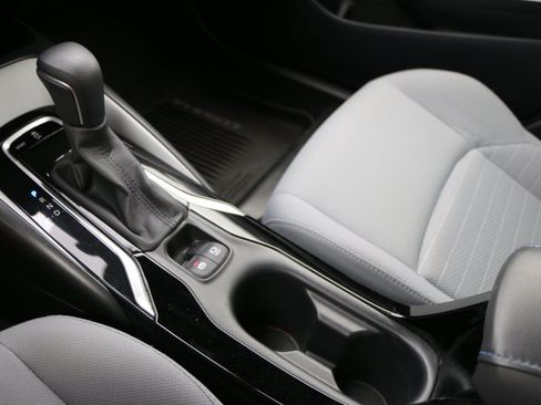 Used 2021 Toyota Corolla SE FWD image 21