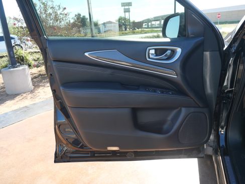 Used 2020 INFINITI QX60 Pure image 16