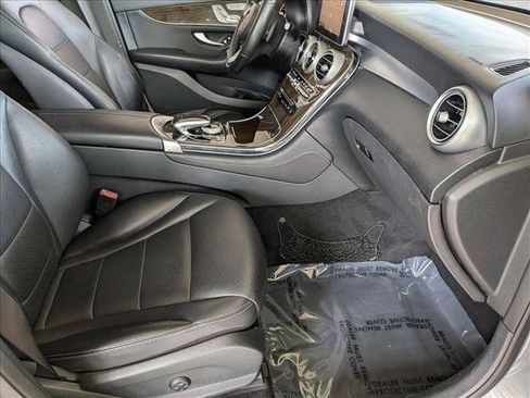 Used 2016 Mercedes-Benz GLC 300 image 21