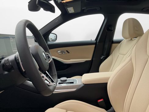 New 2026 BMW 330i Sedan w/ M Sport Package image 9