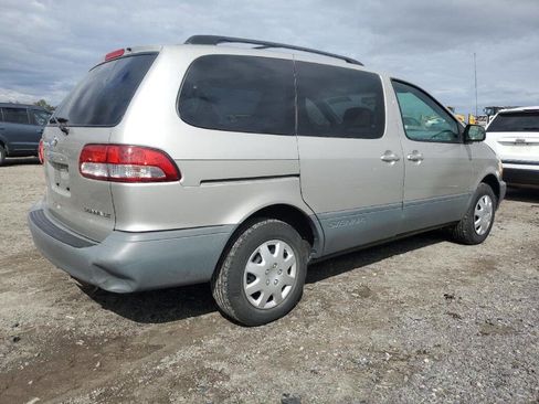 Used 2002 Toyota Sienna LE image 4