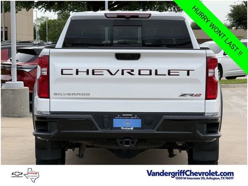 Certified 2024 Chevrolet Silverado 1500 ZR2 AWD/4WD image 5