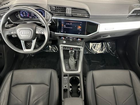 Used 2020 Audi Q3 2.0T Premium w/ Convenience Package image 12