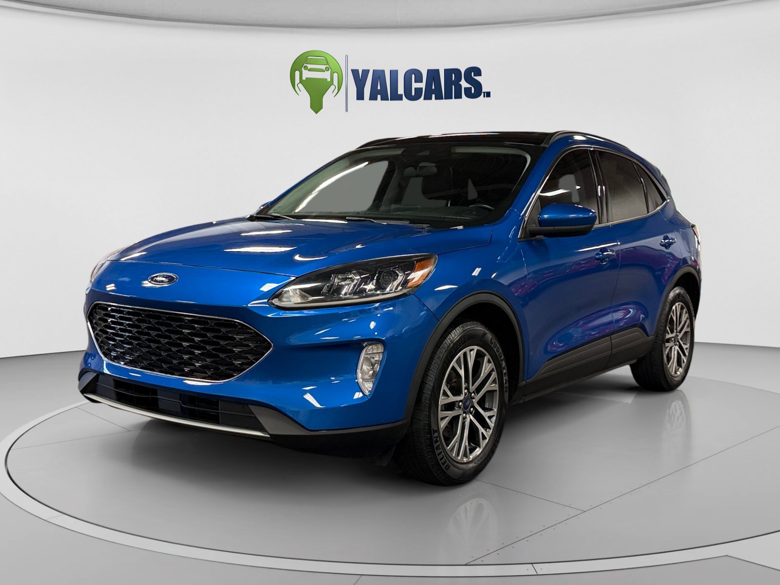 Used 2021 Ford Escape SEL w/ Technology Package AWD/4WD image 1