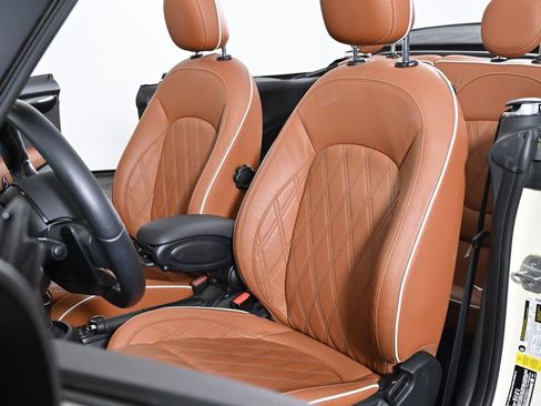 Certified 2023 MINI Cooper S image 29