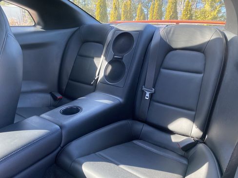 Used 2017 Nissan GT-R Premium image 8
