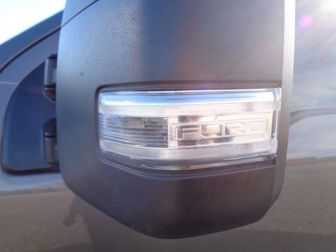 Used 2019 Ford F250 XLT image 25