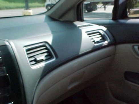 Used 2013 Honda Civic LX image 23