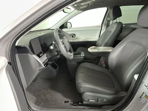 Used 2025 Hyundai Ioniq 5 SEL AWD/4WD image 11