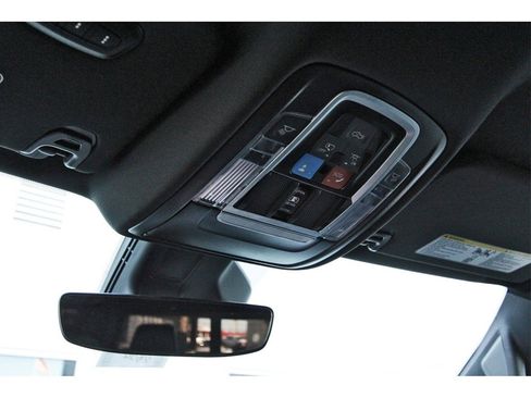 Used 2025 RAM 1500 Laramie image 22