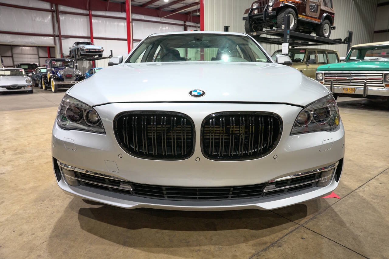 Used 2013 BMW 750Li xDrive AWD/4WD image 13
