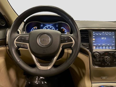 Used 2014 Jeep Grand Cherokee Limited image 28