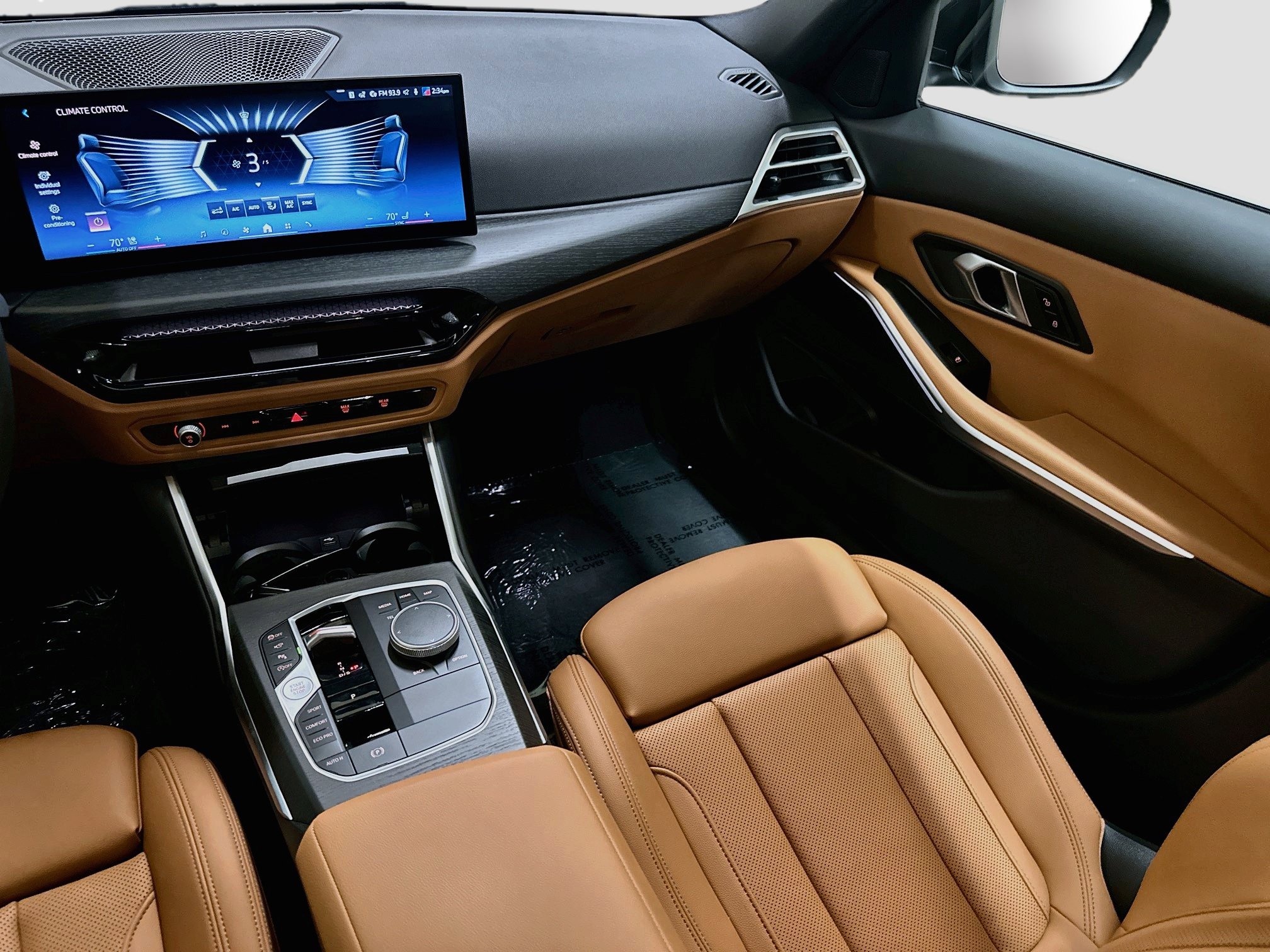 Certified 2025 BMW 330i Sedan w/ Premium Package RWD image 22