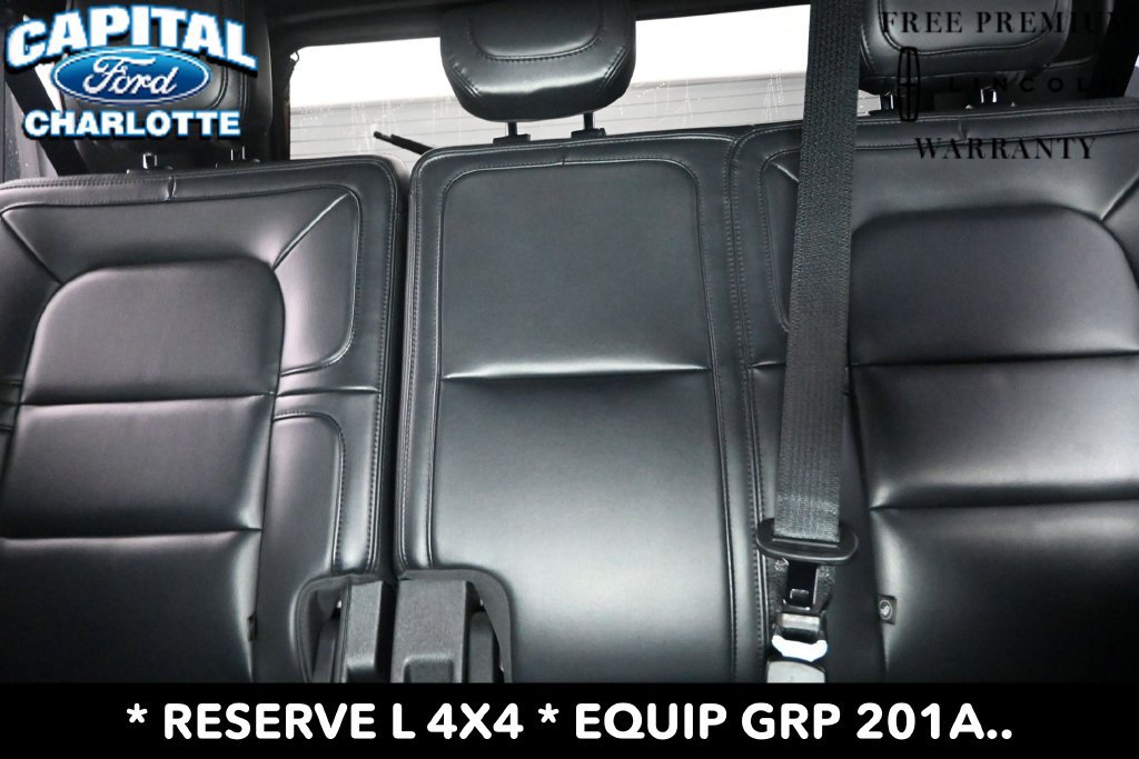 Used 2024 Lincoln Navigator L Reserve AWD/4WD image 12
