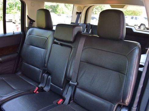 Used 2014 Ford Flex Limited w/ Equipment Group 303A AWD/4WD image 22