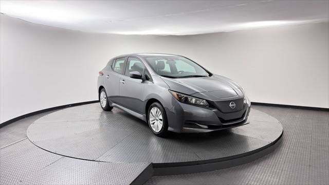 Used 2025 Nissan Leaf S FWD image 11