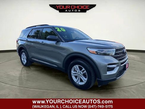 Used 2020 Ford Explorer XLT w/ Equipment Group 202A AWD/4WD image 7