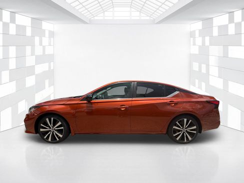 Certified 2022 Nissan Altima 2.5 SR FWD image 4