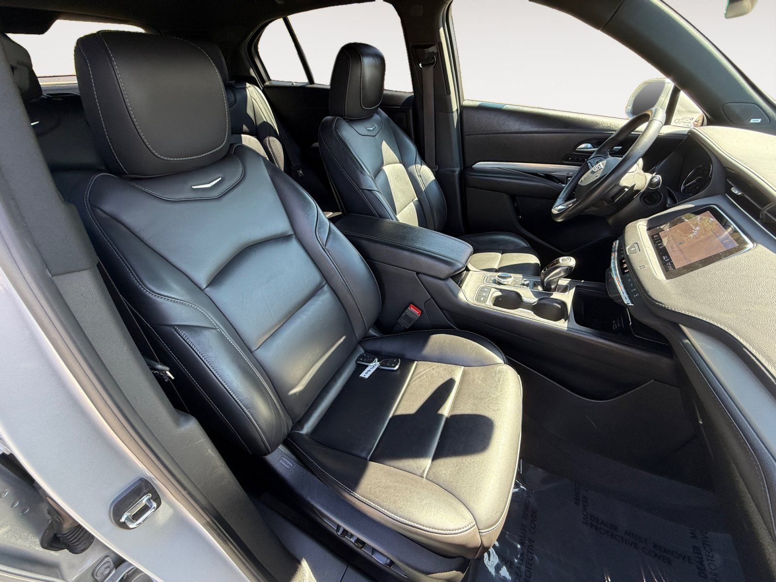 Used 2019 Cadillac XT4 Premium Luxury FWD image 19