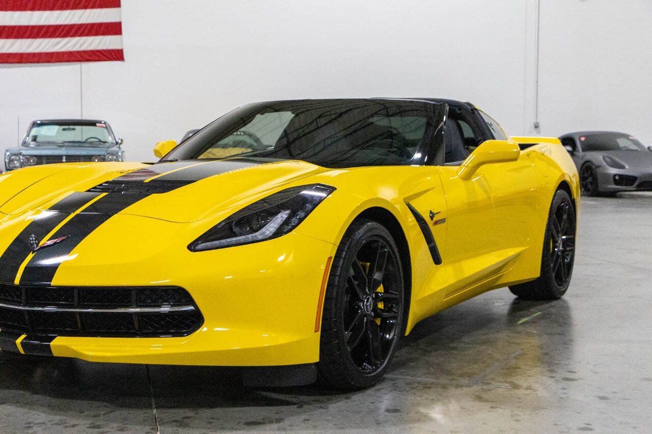 Used 2015 Chevrolet Corvette Stingray Coupe w/ 3LT Preferred Equipment Group RWD image 32