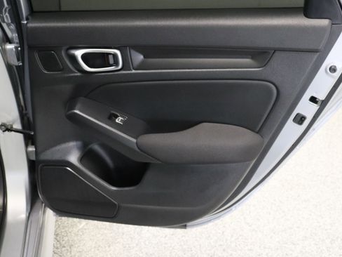 Used 2025 Honda Civic Sport image 31