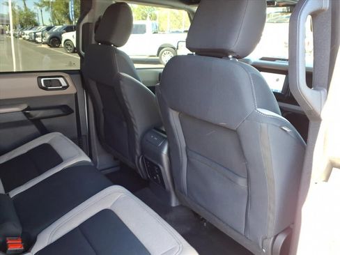 Used 2023 Ford Bronco Big Bend image 13